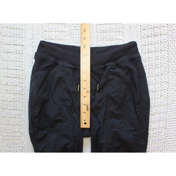 Lululemon Street to Studio Women's Crop pants Black Size 4 Yoga Gym Dance - Picture 2 of 8